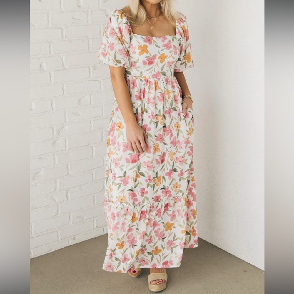 NEW GORGEOUS FLORAL DRESS